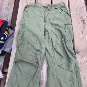 Army fatigues/cargo pants